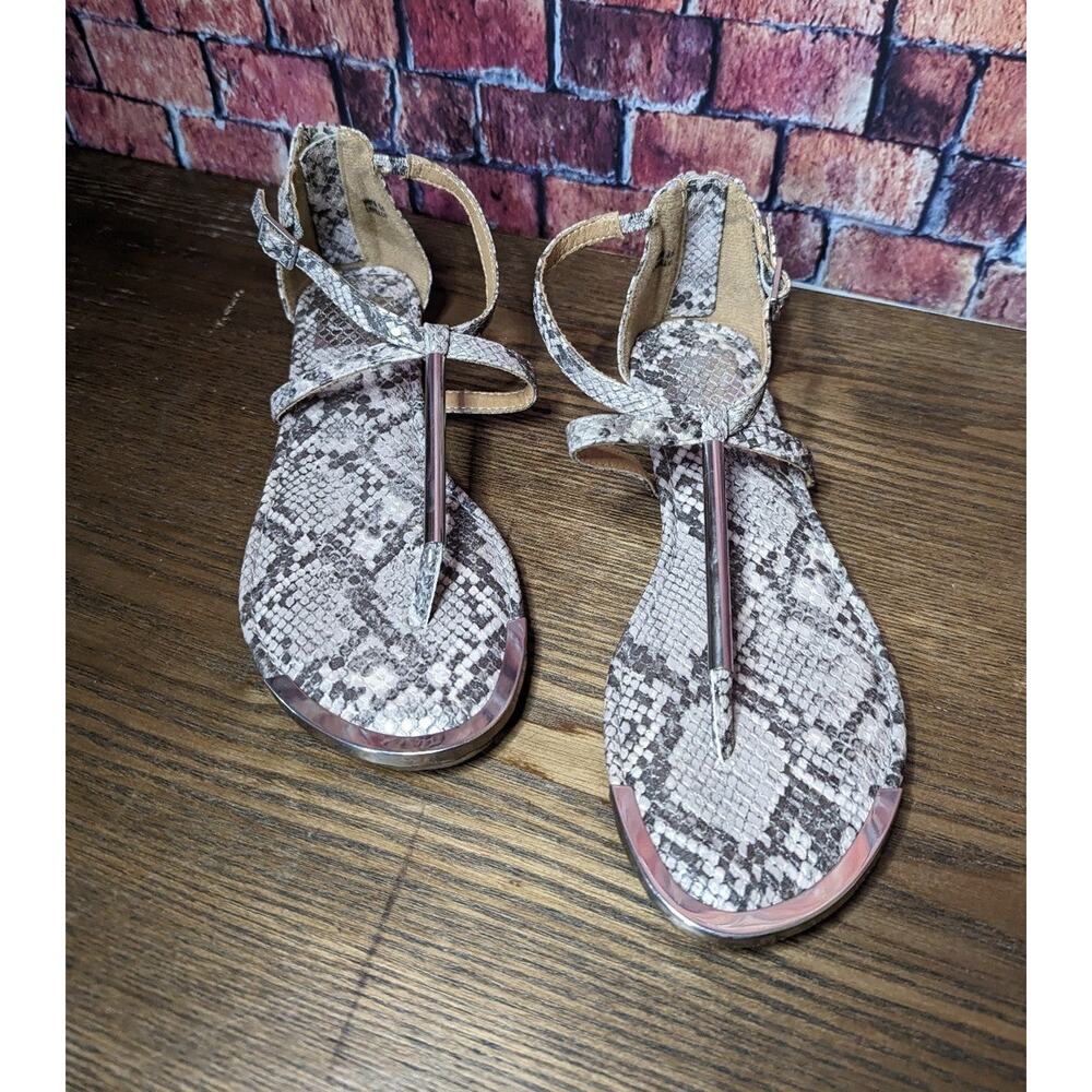 New Dolce Vita Labelle snakeskin print bar sandal Size 5.5